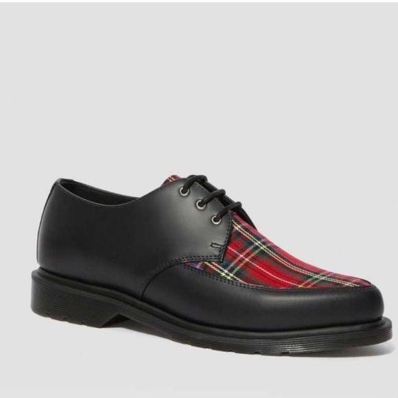 Dr. Martens Willis Black Tartan Red Plaid Leather Derby Lace Up Loafers - Picture 2 of 10
